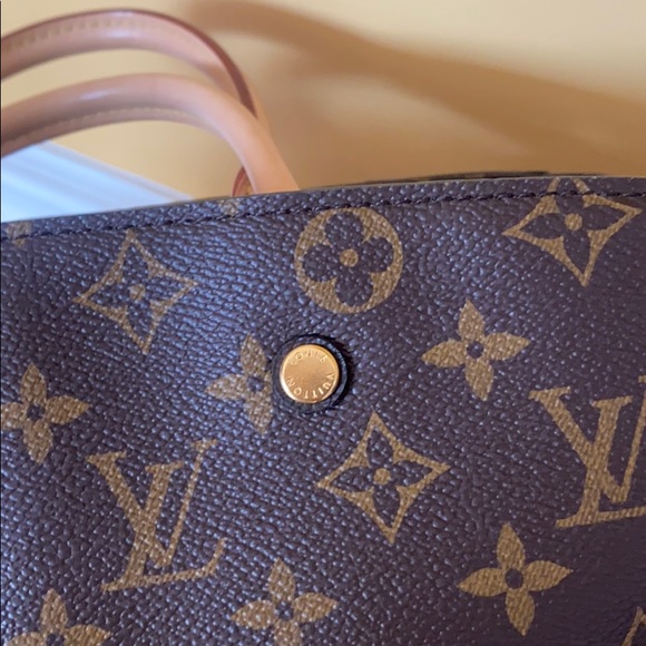 Louis Vouitton - Picture 10 of 12